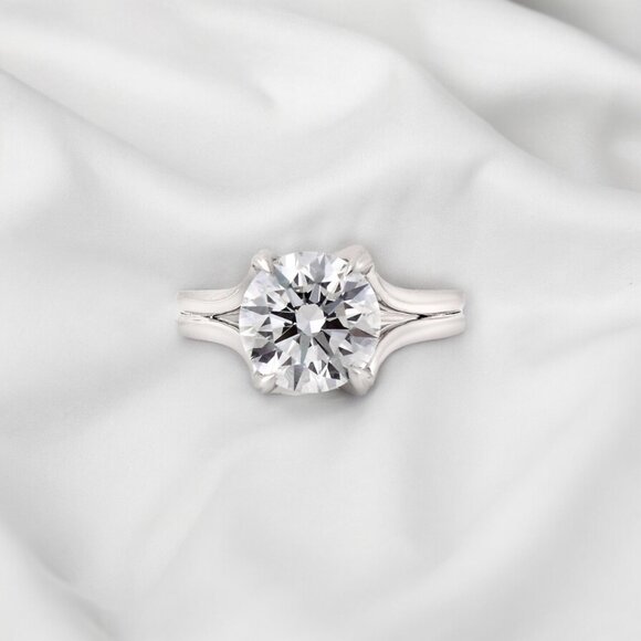 3 Carat Lab Grown Diamond Ring - Picture 1 of 8